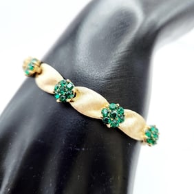 Crown Trifari Gold Tone Textured Ribbon Link & Green Rhinestone Flowers Birthday Bracelet