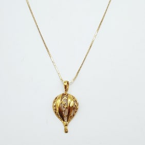 14K Yellow Gold 20" Chain & Gold Tone Hot Air Balloon Pendant Chain weighs 2.0 grams