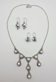 Vintage Sterling Silver Pearl Set Necklace Measures 19"