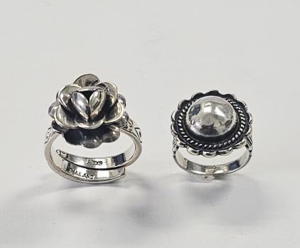 Vintage Sterling Silver Rings Flower Ring Weighs 8.8 Grams: Flower Ring Weighs 8.8 Grams Size 9 Sterling Ring Weighs 5.7 Grams Size 5For the best shipping rates, please select "Self-Arranged." Once you've done this, you will automatically be added to Kellie's 