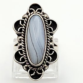 Cll 925 Sterling Silver Blue Lace Agate Ring Mexico Weighs 13 grams & is size 7.