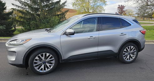 2021 Ford Escape Titanium Sport Utility SUV Excellent Condition!!!!! Very
