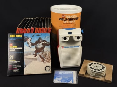 Vintage GAF Talking View-Master & Reels Stereo Viewer with original box. No signs of battery leakage