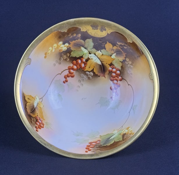 Vintage Painted Pickard Autumn Leaves Bowl Free from chips or cracks.: Free from chips or cracks. 3.75 inches tall by 9.75 inches wide.