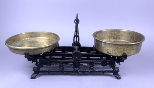 Vintage Cast Iron and Brass Pan Scales 16.5 inches long by 7.75 inches tall by 6 inches wide.