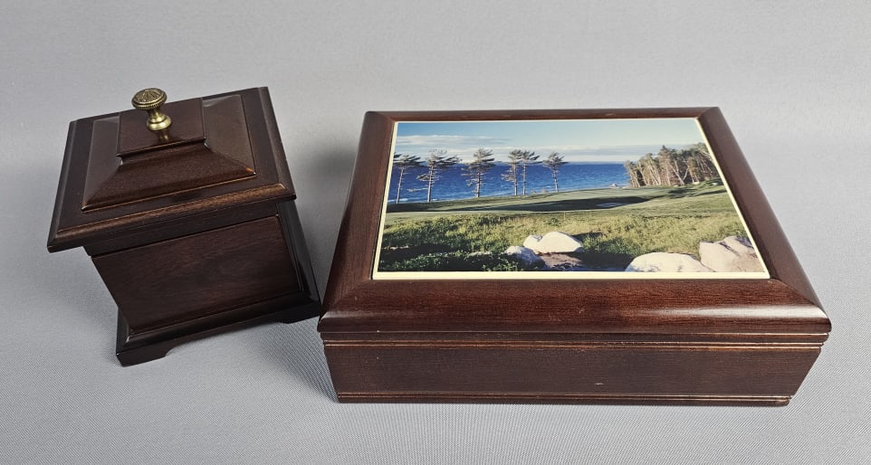 Pair of Wooden Boxes Bay Harbor Golf Club Tile Trinket Box & Bombay Musical Jewelry Box (1 of 10)