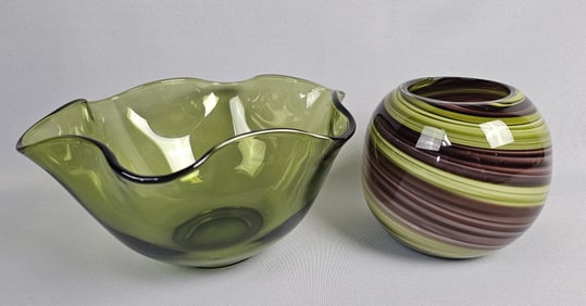 Vintage MCM Green Ruffled Rim Bowl & Green Purple Swirl Glass Vase Bowl