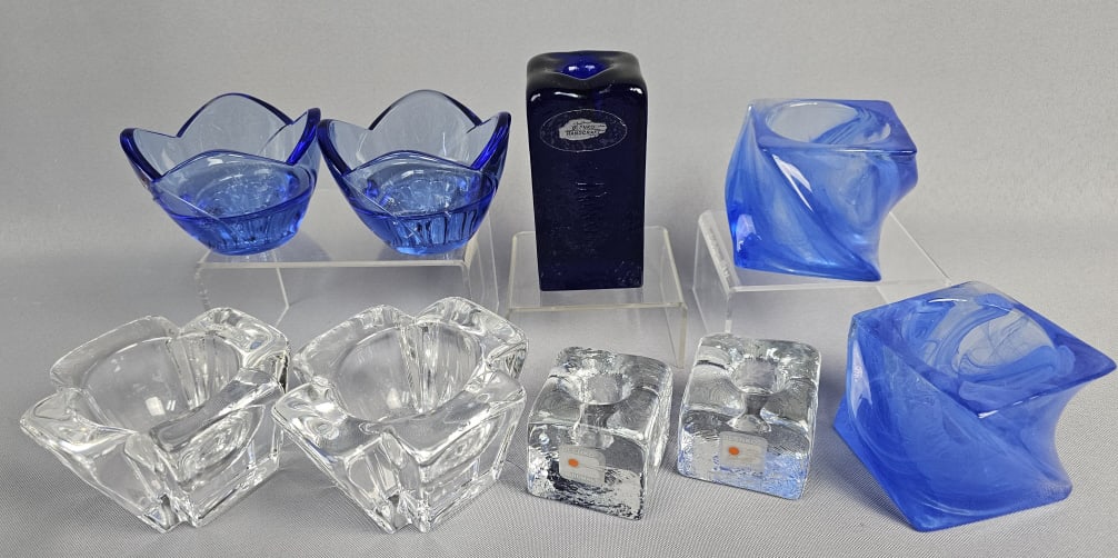 Mixed Clear & Blue Glass Candle Holders Inc Blenko Glass: Blenko Glass Free from chips and cracks. Measure 2-4 inches tall.