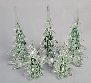 Vintage Silvestri Glass Christmas Trees All measure approximately 5-8 inches tall. Free from damage.
