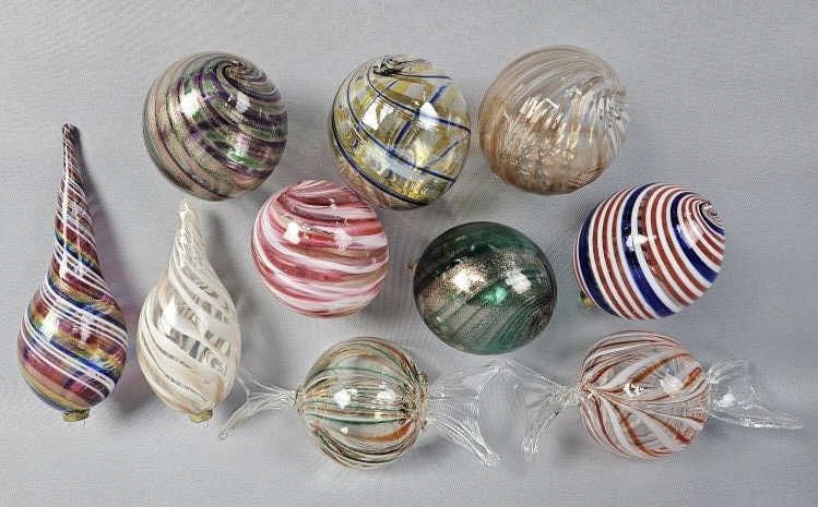Glass Decorative Holiday Candy Pieces Balls & Bulbs (1 of 7)