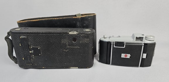 Vintage Kodak Cameras Kodak Tourist Camera & No 3A Autographic Kodak Jr  Both untested.