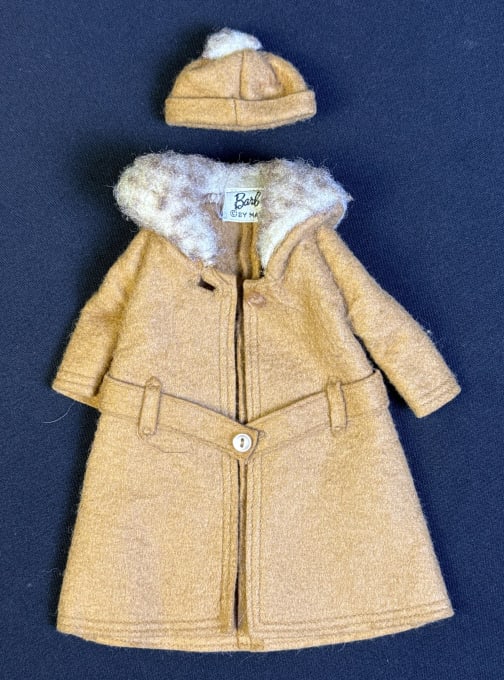 Vintage Barbie Outfit Its Cold 819 Coat and hat. Good condition. No holes, tears or stains.: Coat and hat. Good condition. No holes, tears or stains. Both buttons present. Please refer to photos for further details. 7 x 5.5 inches.