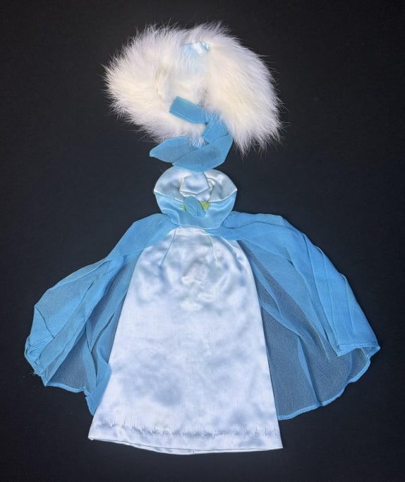 Vintage Barbie Debutante Ball Outfit 1666 Gown and stole. No holes. Zipper intact and working. Small: and stole. No holes. Zipper intact and working. Small mark on gown. Fur is clean and unmatted. Please see photos for further item details and condition information. 12 x 10 inches flattened out and to