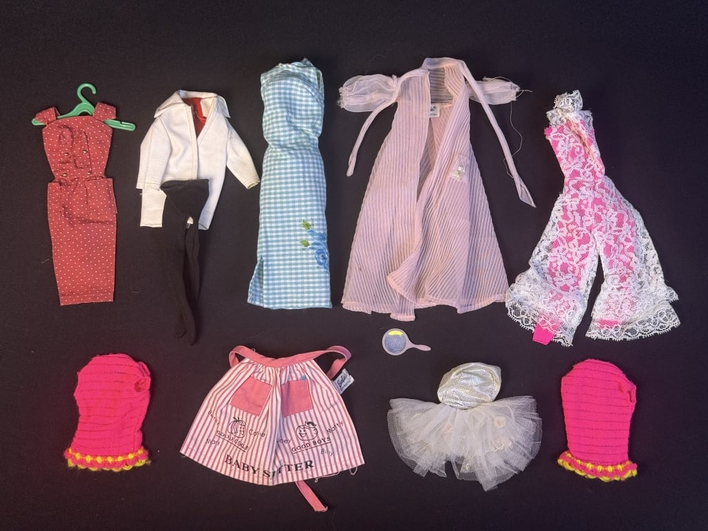 Vintage Barbie Outfits 1960s 9 items including ballerina dress, swimsuits nighty neglige robe and (1 of 17)