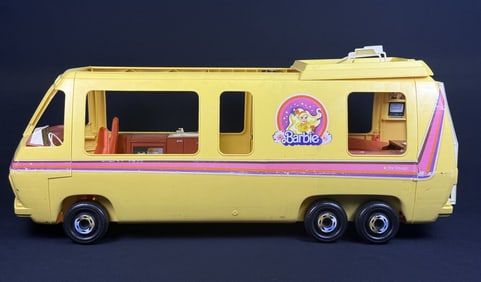 Vintage Barbie Star Traveler GMC Motorhome Heavy playwear overall including cracks, missing/damaged