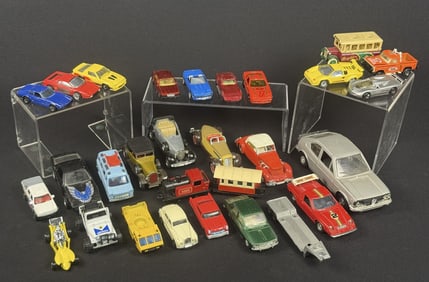 Vintage Diecast Metal Cars Lot Different scales and brands including Hot Wheels Matchbox. Please