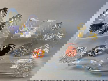Collectible Glass and Crystals Inc Eickholt Includes: Paperweights, some signed; Etched pieces;