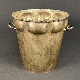 Vintage Sterling Silver Champagne Ice Bucket 890 grams. Stamped: Sterling 925 Hecho En Mexico.