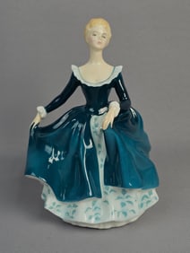 Royal Doulton Figurine Janine HN 2461