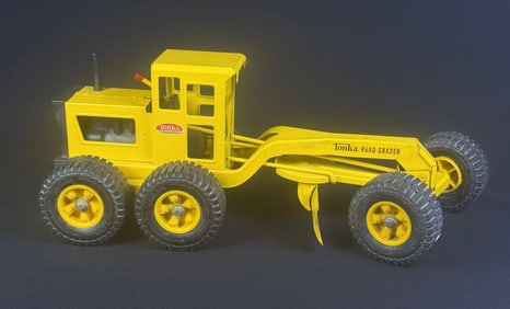 Vintage Tonka Pressed Steel Road Grader