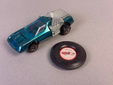 1970 Hot Wheels Redline Noodle Head Die-Cast Car with Button
