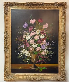 Oil on Canvas Floral Still Life, Signed L. Ruggeri, Framed