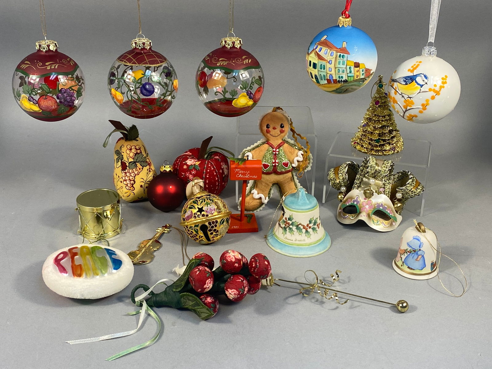 A Collection of Decorative Christmas Ornaments and Related Items, including a Venetian Jester Mask (1 of 14)