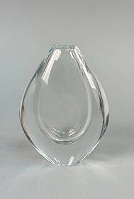 Orrefors Lucid DropGlass Vase by Sven Palmqvist PU3632: A Swedish 'Lucid Drop' glass vase by Sven Palmqvist for Orrefors, circa 1970s. This clear, heavy glass or crystal vase exhibits a modern, sculptural teardrop or ovoid form, featuring a subtly pointed