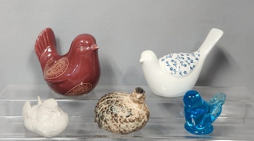 A Collection of Five Contemporary Decorative Bird and Waterfowl Figurines