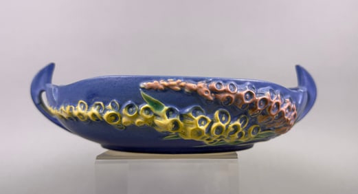 Roseville Blue Berry and Leaf Pattern Ceramic Serving Bowl, Model 422-10"