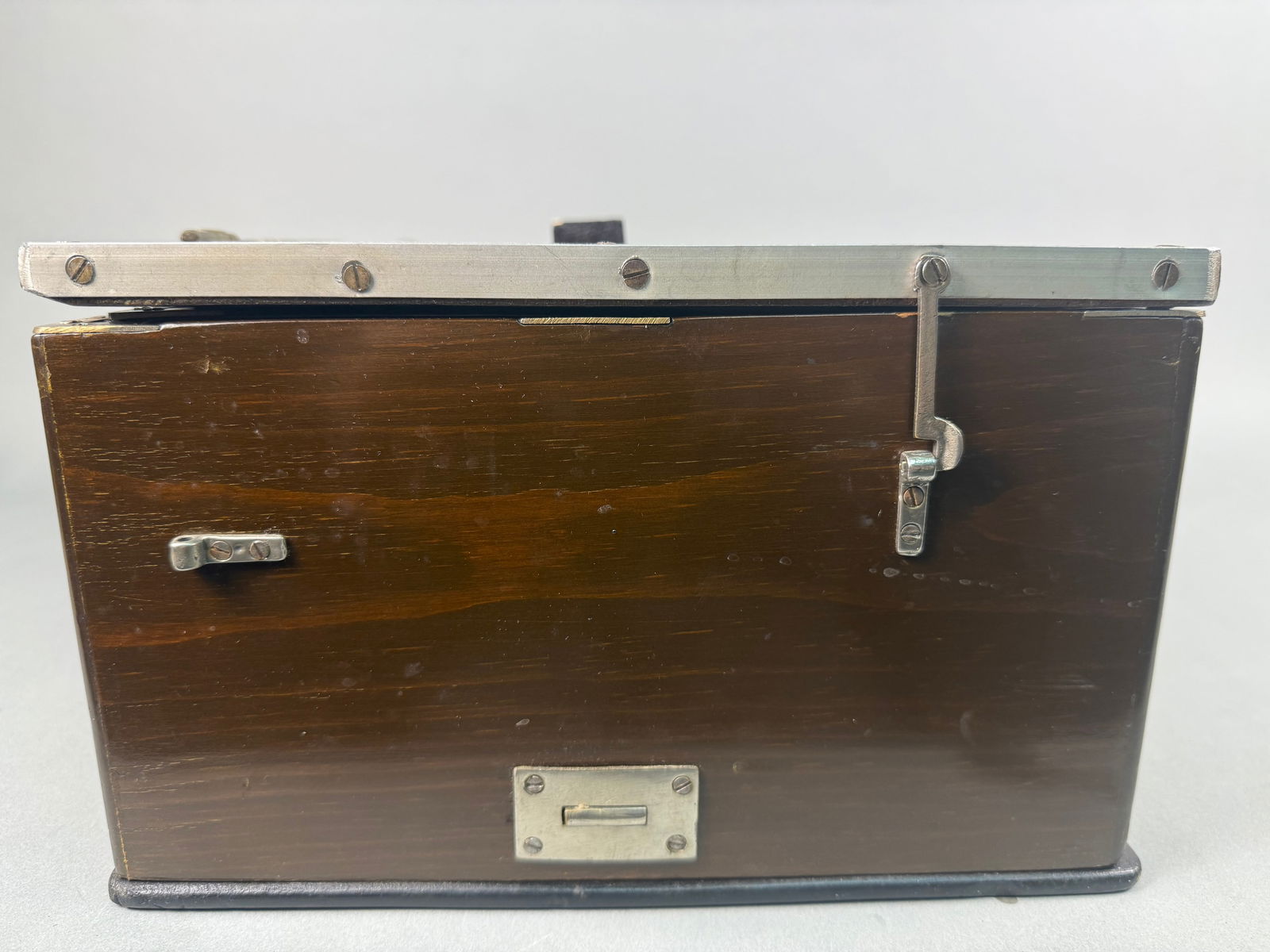Modern Musical Instruments Mfg. Co-op. Industrial Society Ltd. Nigam India Portable Mini Harmonium (1 of 11)