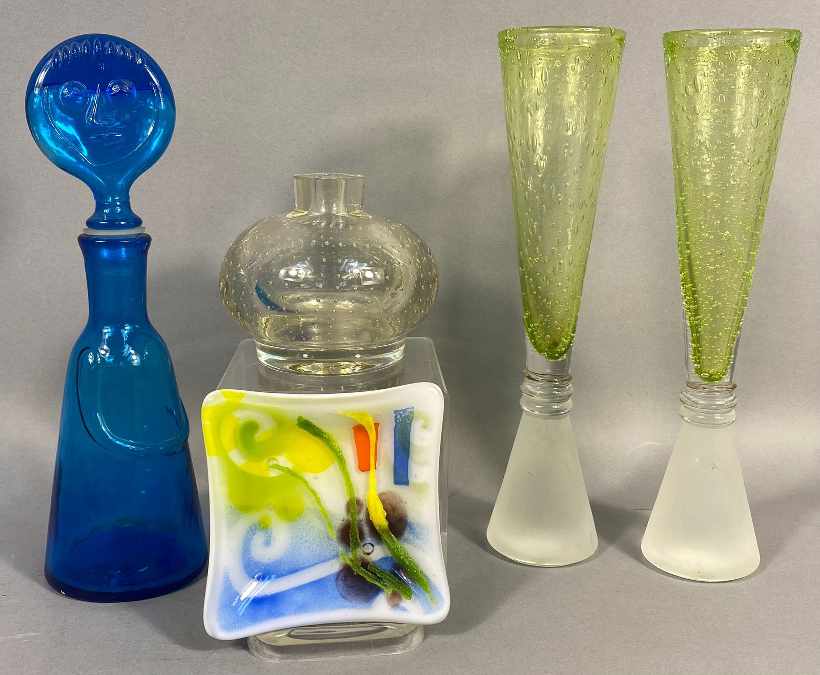 A Group of Modern Murano Style Art Glass, Comprising a Decanter, Bottles, and Flutes (1 of 6)