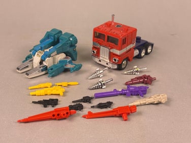 Vintage G1 Transformers & Accessories