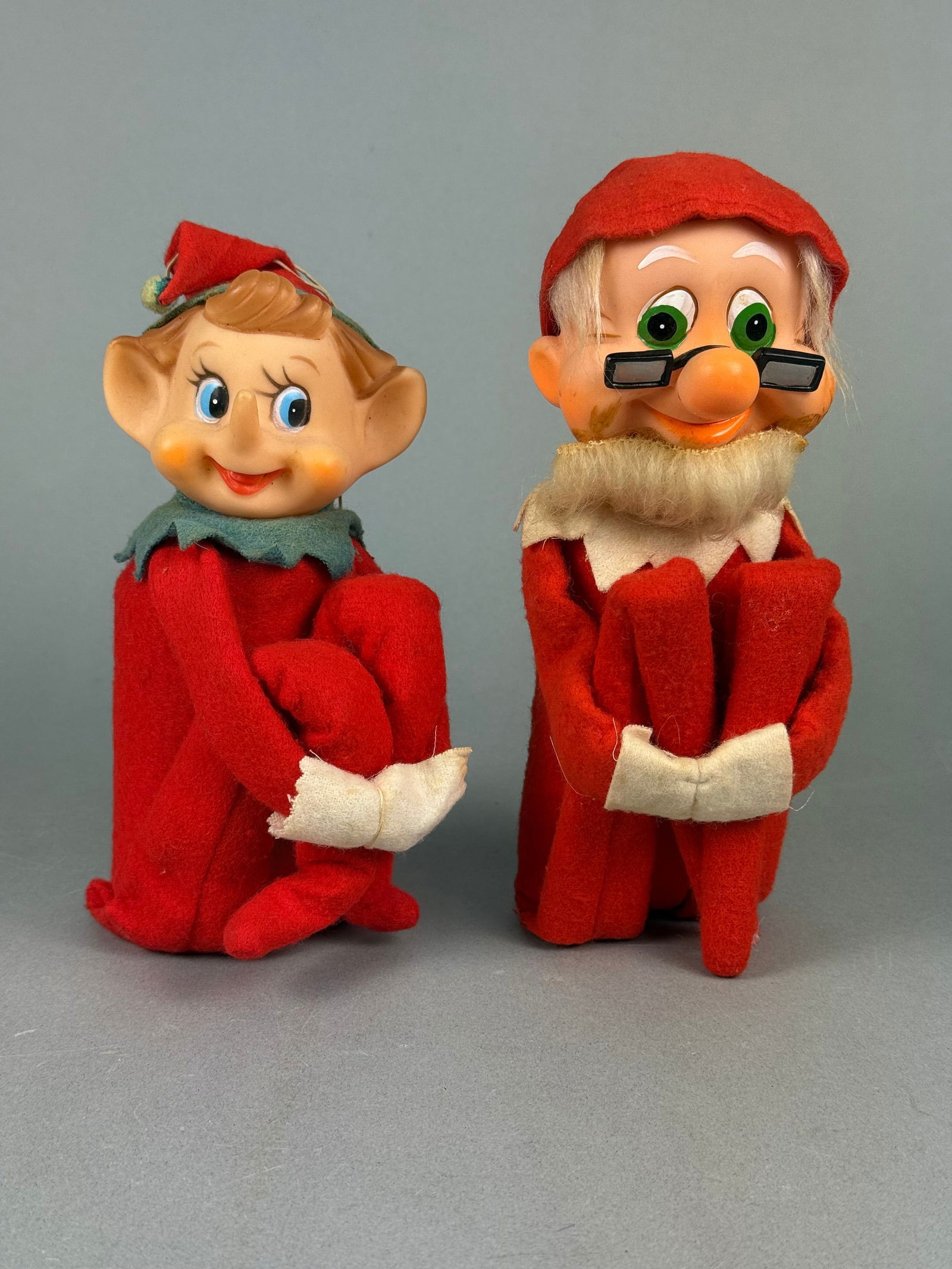 A Pair of Vintage Japanese Christmas Knee Hugger Figures, Elf and Santa (1 of 7)