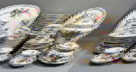 A Set of Coalport 'Leighton Sprays' Dinner and Tea Service