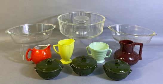A Collection of Vintage Kitchenware, including a Glasbake Queen Anne Bundt Mold, Two Glasbake Oval
