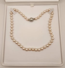 Cultured Akoya Pearl Necklace 18K Clasp 44.7 Grams