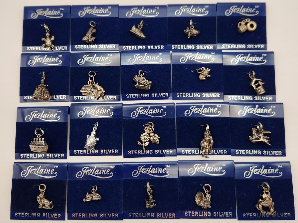 Lot Of 20 Assorted Jezlaine Sterling Silver Charms (1 of 7)