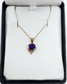 10K Amethyst Necklace 1.5 Grams