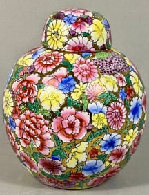A Vintage Chinese Hong Kong Hand Painted 'Thousand Flowers' Ginger Jar