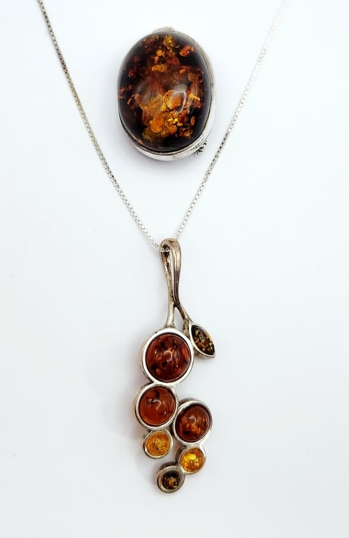 925 Sterling Amber Pendants Necklace 17.8 Grams (1 of 11)