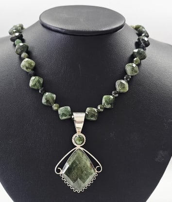 Jay King Sterling Nephrite Jade Necklace 57.8 Gram: Necklace weighs 57.8 GramsMeasures 22 inches adjustable to longer