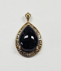 10K Black Onyx Teardrop Pendant 3.6 Grams