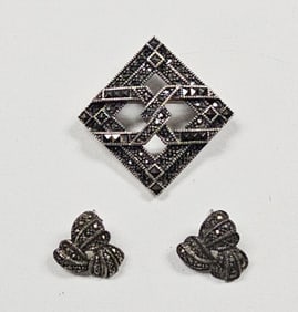 Sterling Silver Marcasite Brooch & Earrings 18.7 G
