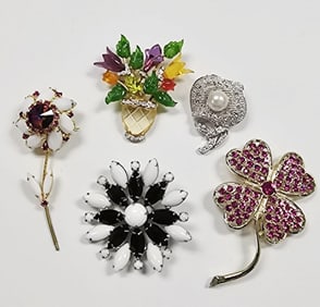 Rhinestone Flower Brooches Inc Sarah Covington