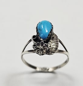 Vintage Sterling Flower & Leaf Turquoise Ring 1.6