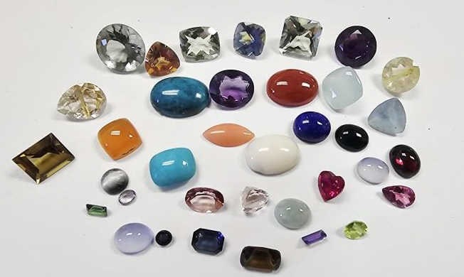 Assorted Colored Loose Gemstones (1 of 7)