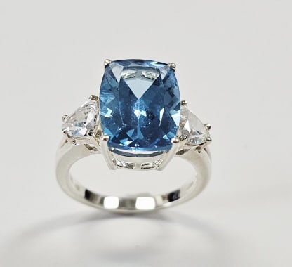 Sterling Silver Blue Topaz & CZ Ring 6.9 Grams (1 of 10)