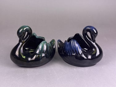 A Pair of Vintage Ceramic Swan-Form Planters