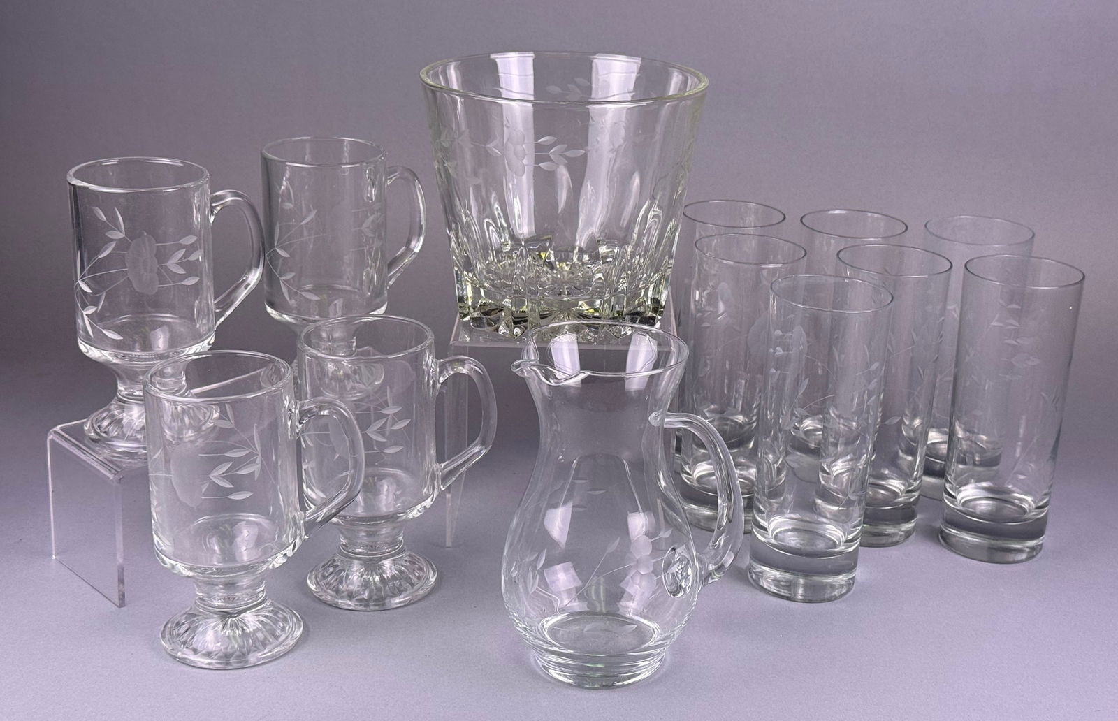 A Matched Set of Princess House 'Heritage Irish' Clear Etched Glass Tableware (1 of 7)